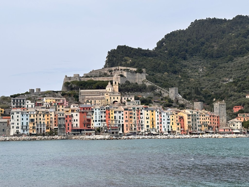 Portovenere mit Hund